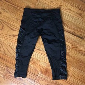 Black Crop Legging